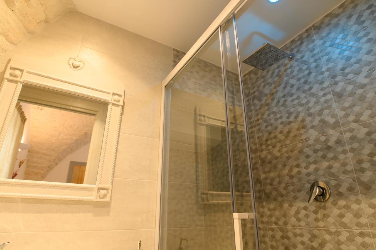 Luxury Room Cassese Ceglie Messapica Bagian luar foto