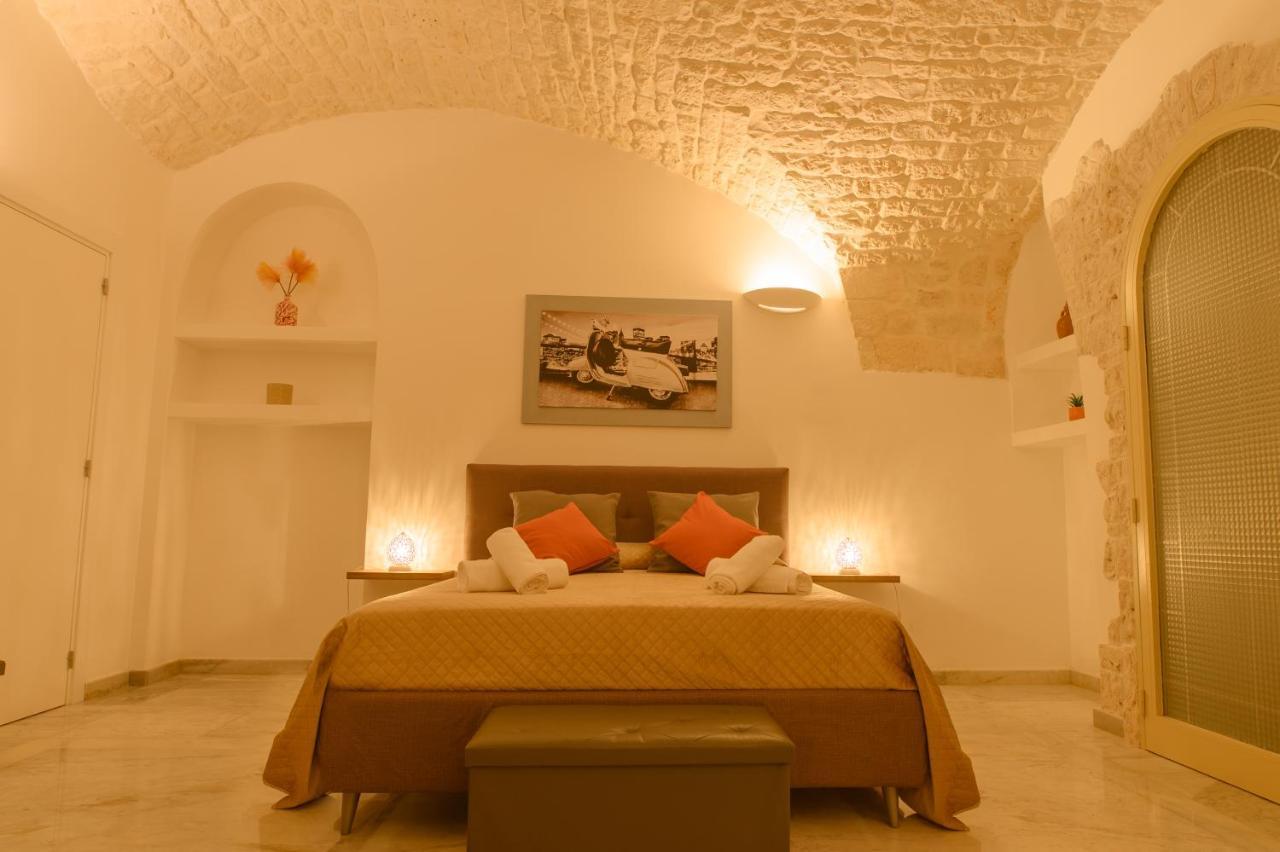 Luxury Room Cassese Ceglie Messapica Bagian luar foto