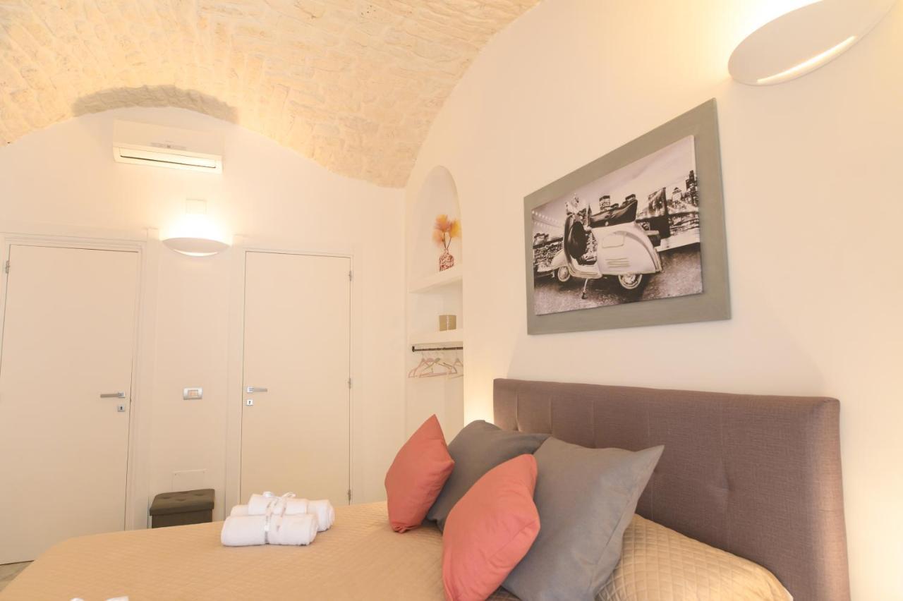 Luxury Room Cassese Ceglie Messapica Bagian luar foto