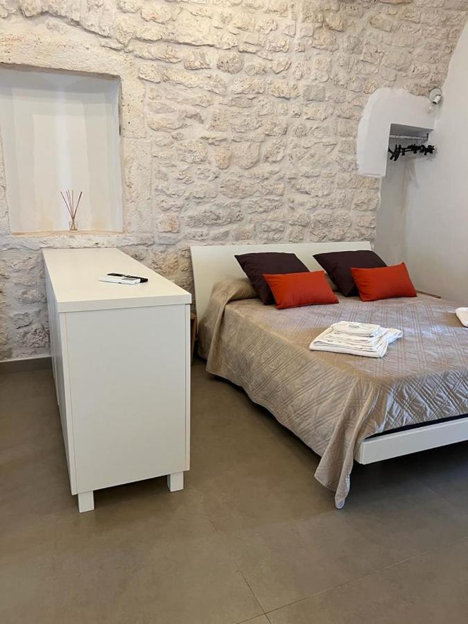 Luxury Room Cassese Ceglie Messapica Bagian luar foto