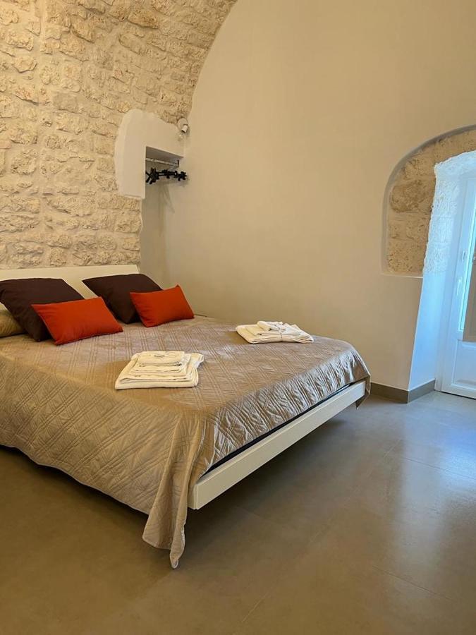 Luxury Room Cassese Ceglie Messapica Bagian luar foto